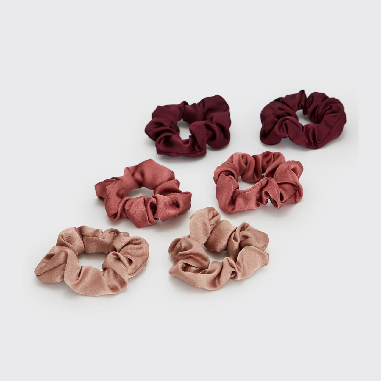 SATIN SCRUNCHIES