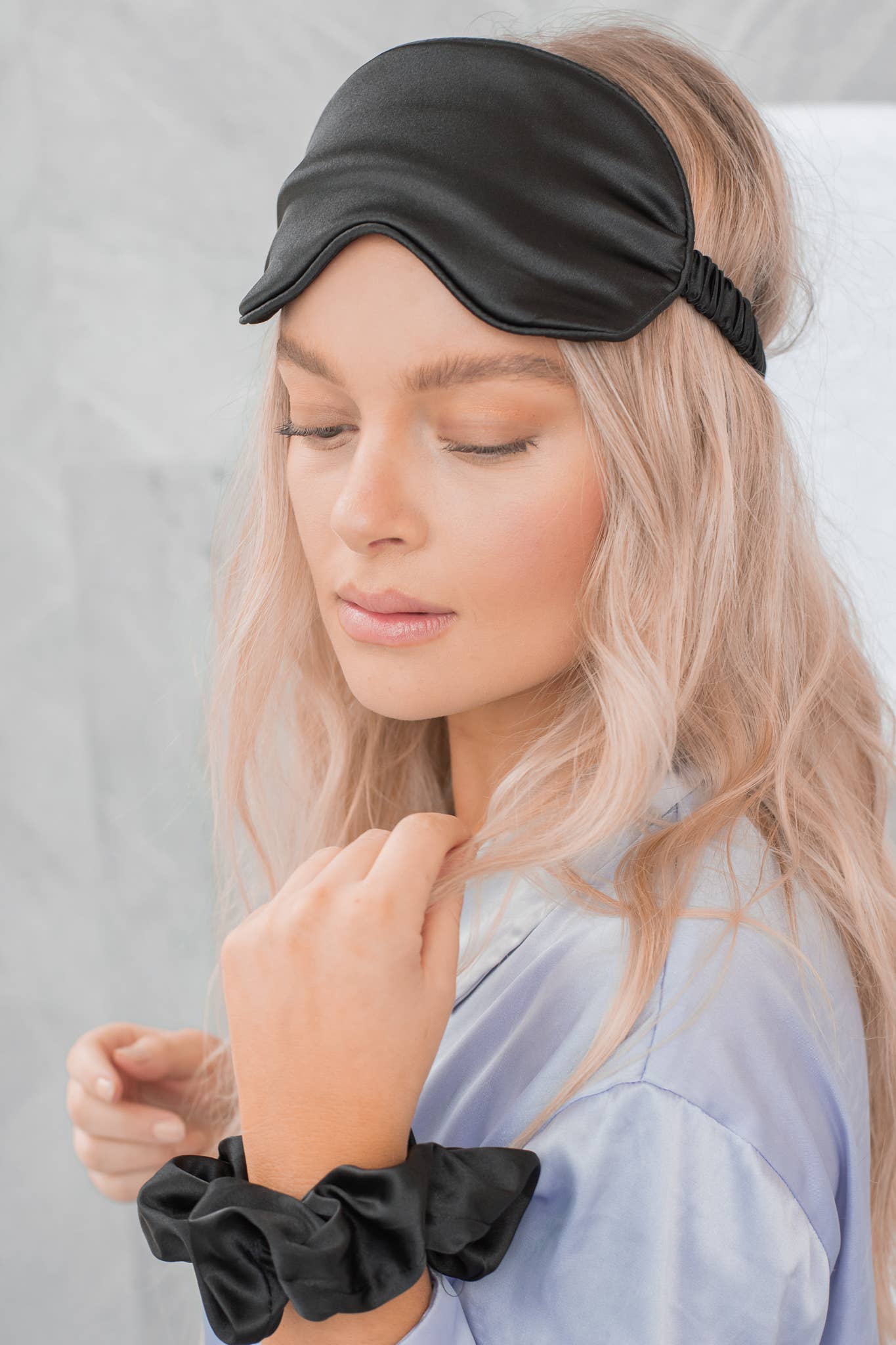 Shop Hotline - Black Sleep Mask & Travel Bag