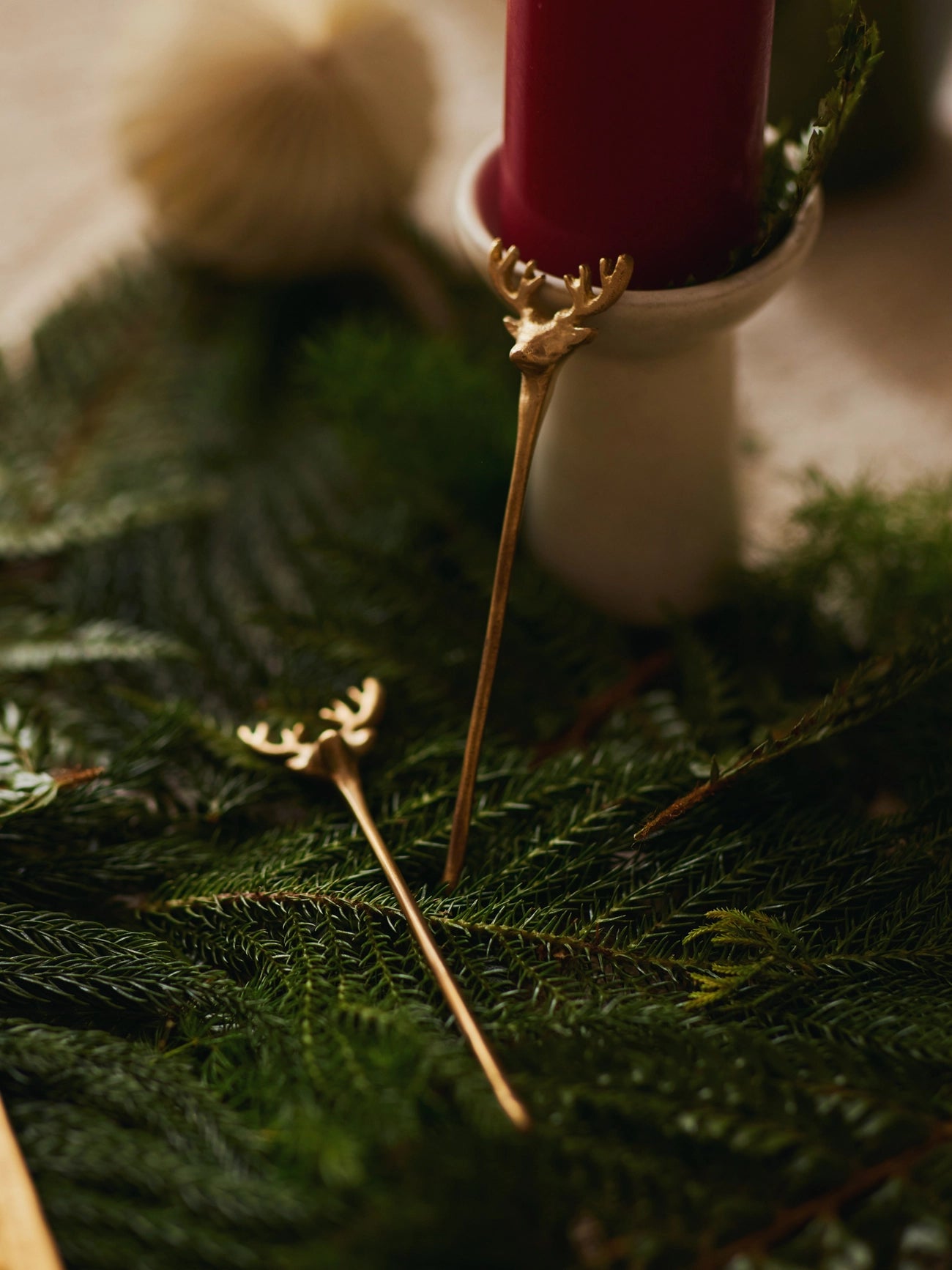DEER STIRRERS